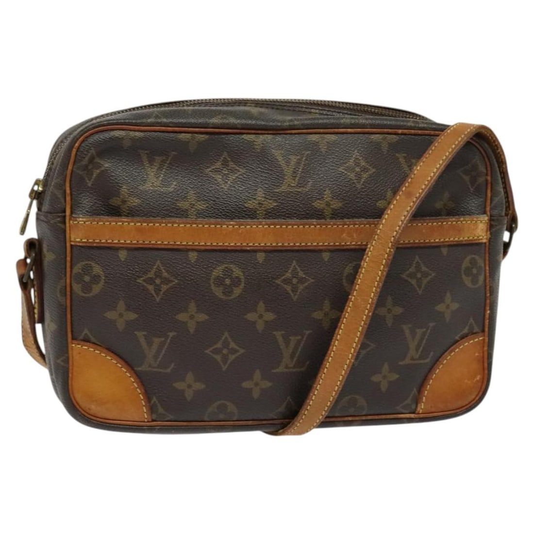 Louis Vuitton Monogram Trocadero 27 Shoulder Bag M51274 Auth: Louis Vuitton Monogram Trocadero 27 Shoulder Bag M51274 Auth The LOUIS VUITTON Monogram Trocadero 27 Shoulder Bag is a stylish and functional accessory, crafted from durable Monogram Canvas with an ex