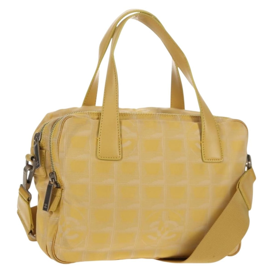 CHANEL Yellow Silver Nylon Travel Hand Bag with Shoulder Strap Auth 147551: CHANEL Yellow Silver Nylon Travel Hand Bag with Shoulder Strap Auth 147551 Introducing the CHANEL New Travel Line Hand Bag, a stylish accessory crafted from durable nylon in a vibrant yellow and silve