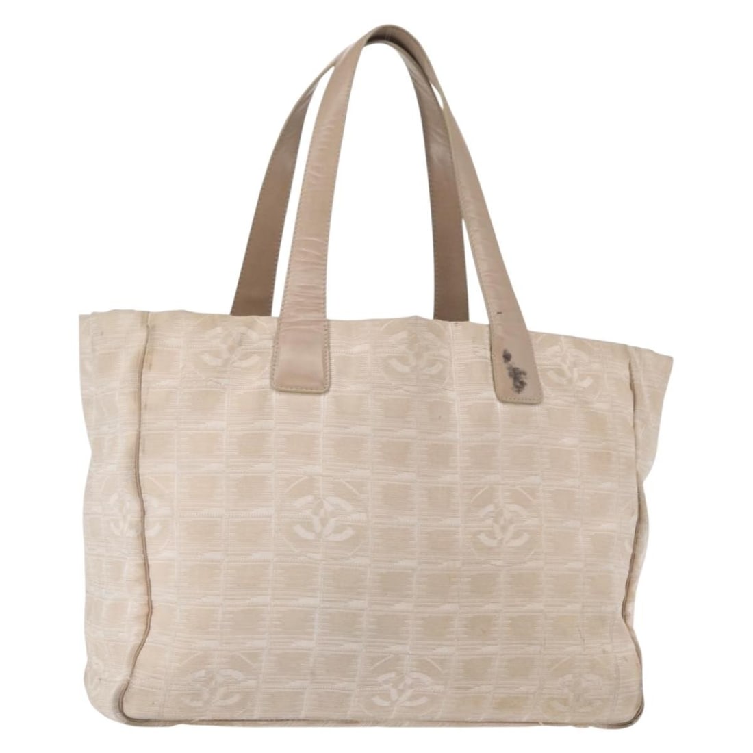 CHANEL Travel Hand Bag Nylon Beige Gold CC Auth Italy: CHANEL Travel Hand Bag Nylon Beige Gold CC Auth Italy This exquisite CHANEL New Travel Line Hand Bag is crafted from durable nylon in a stylish beige and gold color scheme. The bag features a spacious