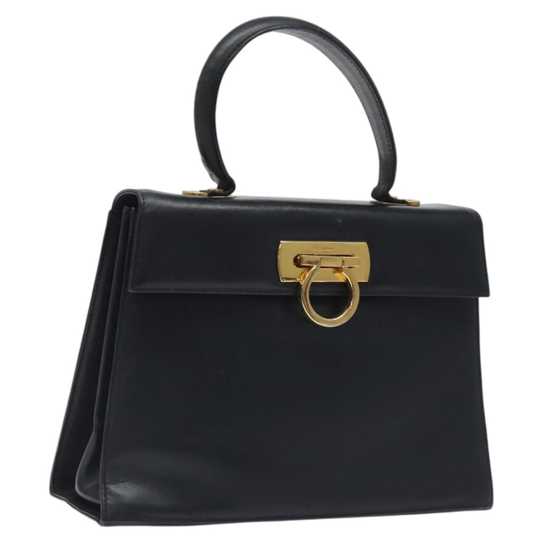 Salvatore Ferragamo Gancini Navy Gold Leather Hand Bag Authentic: Salvatore Ferragamo Gancini Navy Gold Leather Hand Bag Authentic This Salvatore Ferragamo Gancini Hand Bag is crafted from high-quality leather, showcasing a sophisticated navy and gold color combinat