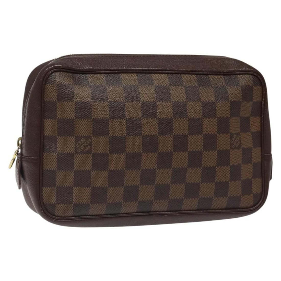 Louis Vuitton Damier Ebene Clutch Bag N47623 Authentic Spain: Louis Vuitton Damier Ebene Clutch Bag N47623 Authentic Spain This authentic Louis Vuitton Damier Ebene Trousse Toilette Clutch Bag is a stylish accessory crafted from Damier Ebene canvas. The bag meas