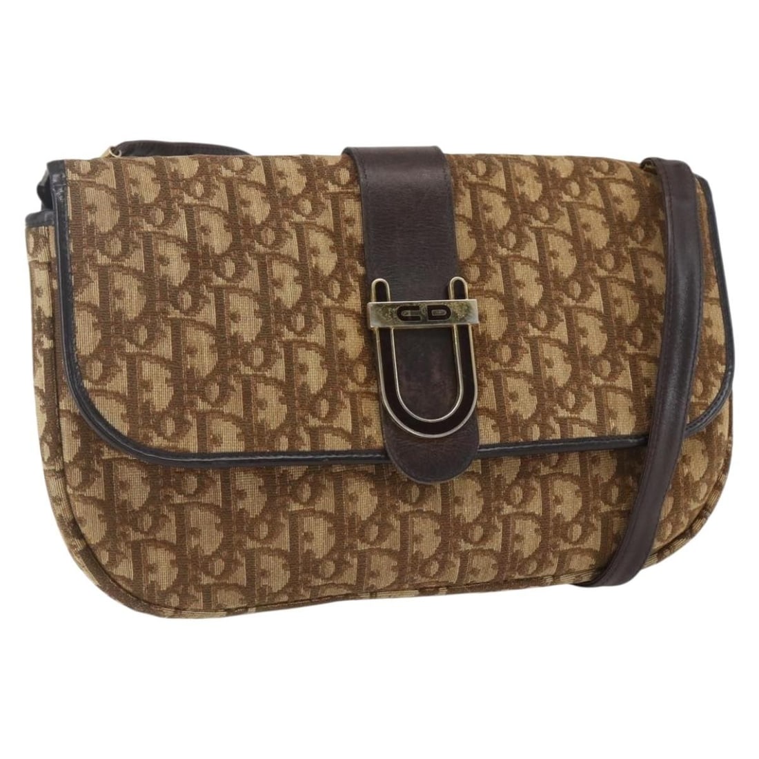 Christian Dior Beige Gold Trotter Canvas Shoulder Bag Auth 157258: Christian Dior Beige Gold Trotter Canvas Shoulder Bag Auth 157258 Introducing the Christian Dior Trotter Canvas Shoulder Bag, a stylish accessory that embodies luxury and sophistication. This bag feat