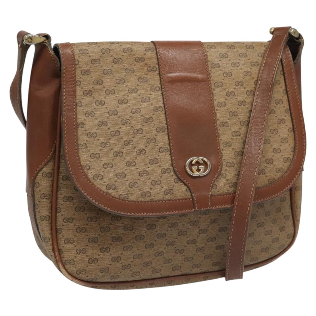 GUCCI Beige Micro GG Canvas PVC Shoulder Bag Made in Italy: GUCCI Beige Micro GG Canvas PVC Shoulder Bag Made in Italy This authentic GUCCI Micro GG Canvas Shoulder Bag is a sophisticated accessory crafted in Italy. Made from durable PVC leather, this bag feat