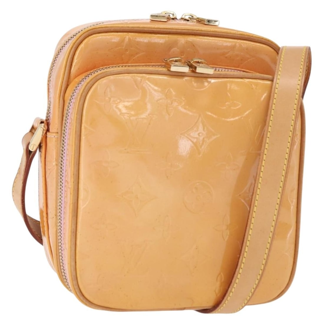 LOUIS VUITTON Monogram Vernis Wooster Shoulder Bag Marshmallow Pink M91037 LV Auth: LOUIS VUITTON Monogram Vernis Wooster Shoulder Bag Marshmallow Pink M91037 LV Auth This exquisite Louis Vuitton Monogram Vernis Wooster Bag is crafted in luxurious marshmallow pink patent leather, sho