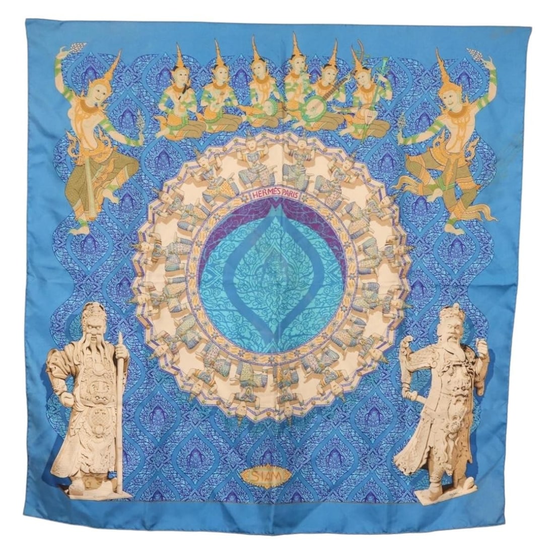 HERMES Light Blue Silk Carre 90 Scarf Authentic France (1 of 15)