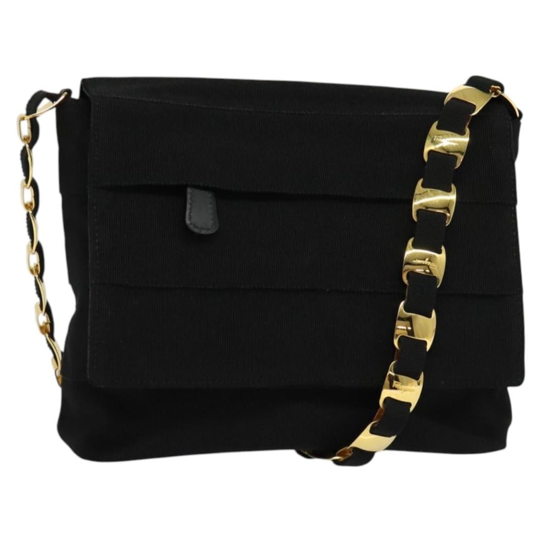 Salvatore Ferragamo Black Gold Canvas Chain Vala Shoulder Bag Auth Italy: Salvatore Ferragamo Black Gold Canvas Chain Vala Shoulder Bag Auth Italy This Salvatore Ferragamo Chain Vala Shoulder Bag is a chic accessory crafted in Italy, featuring a stylish blend of black and g