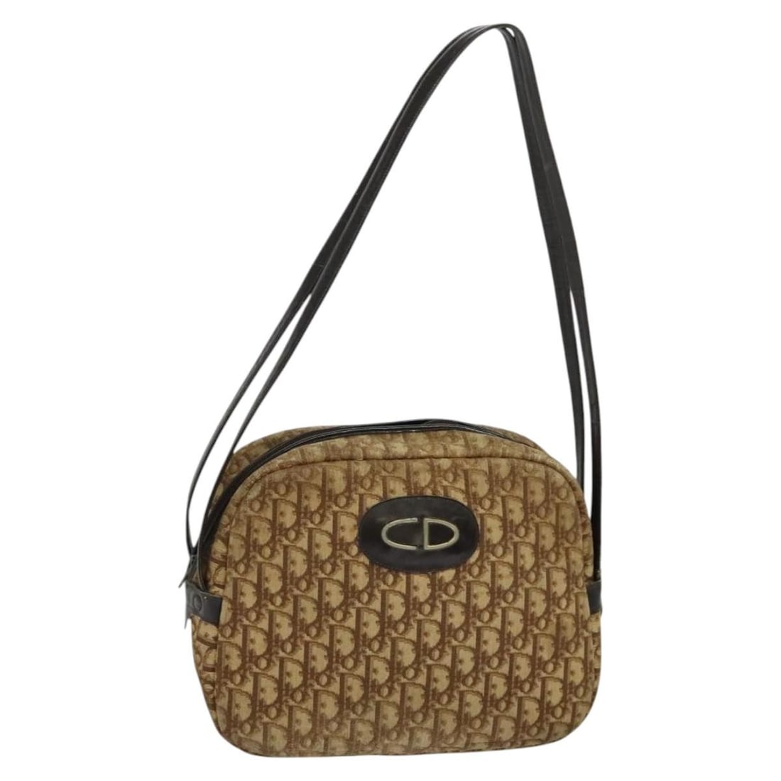 Christian Dior Brown Trotter Canvas Shoulder Bag France: Christian Dior Brown Trotter Canvas Shoulder Bag France This authentic Christian Dior Trotter Canvas Shoulder Bag is a stylish accessory featuring a classic brown canvas exterior. Designed for practic
