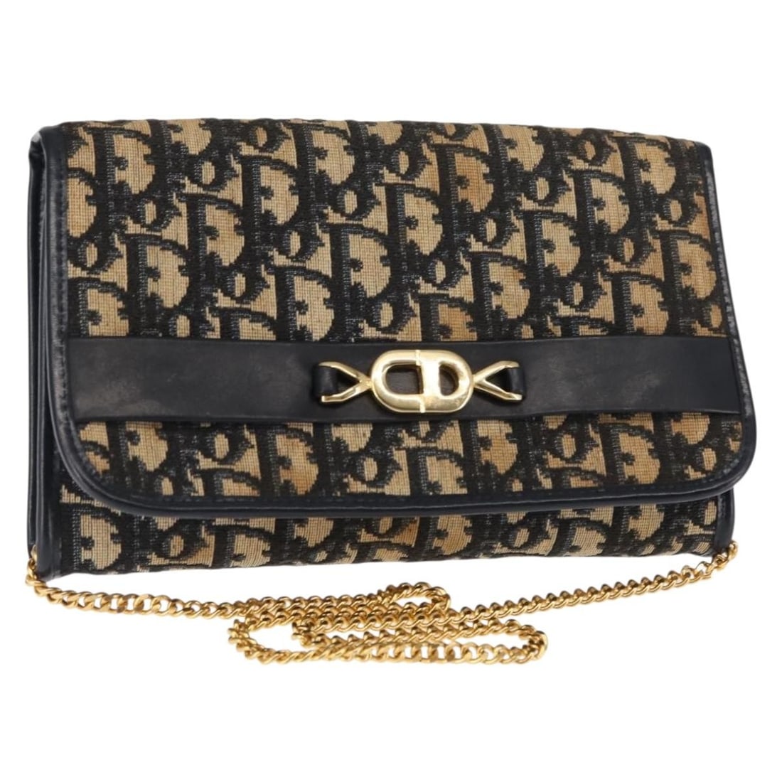 Christian Dior Navy Trotter Canvas Shoulder Bag 147156 Made in France: Christian Dior Navy Trotter Canvas Shoulder Bag 147156 Made in France Introducing the Christian Dior Trotter Canvas Chain Shoulder Bag, a stylish accessory crafted in France. This shoulder bag is made