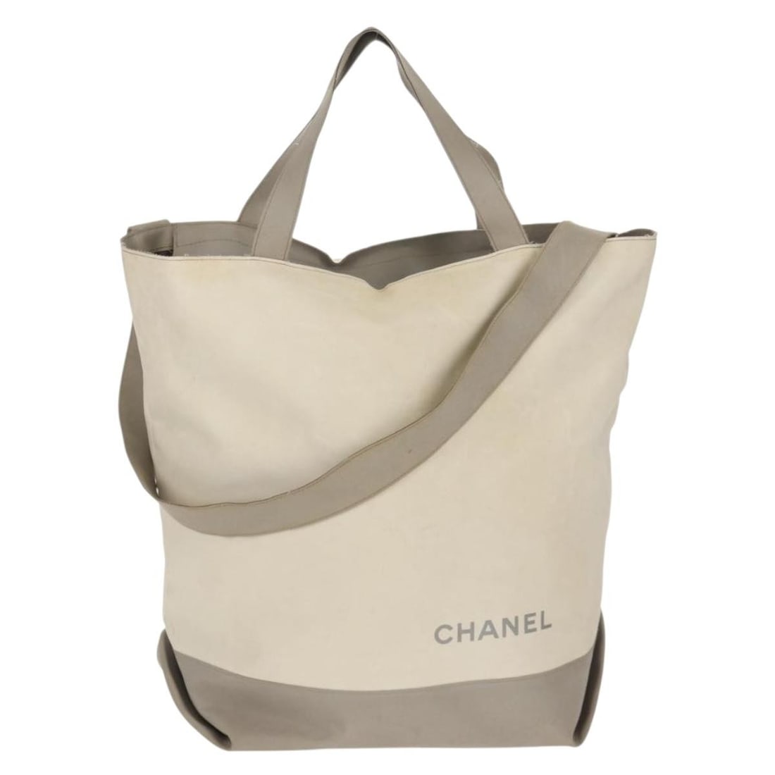 CHANEL Gray Silver Nylon Sports Line Tote Bag 2way Auth: CHANEL Gray Silver Nylon Sports Line Tote Bag 2way Auth This authentic CHANEL Sports Line Tote Bag showcases a stylish and functional design in gray and silver nylon. With approximate dimensions of 17