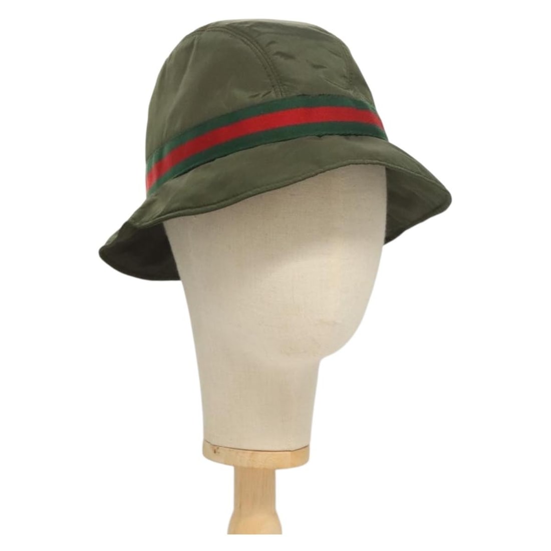 GUCCI Khaki Nylon Hat Medium Authentic Made in Italy: GUCCI Khaki Nylon Hat Medium Authentic Made in Italy This authentic GUCCI hat is crafted from high-quality nylon in a stylish khaki color. Designed for women, it features a medium size (M) with a head