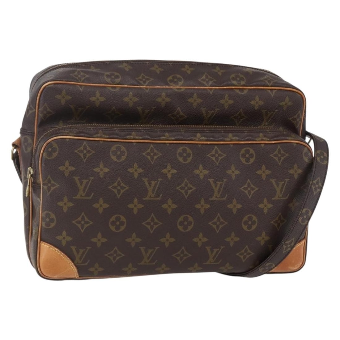 LOUIS VUITTON Monogram Nile Shoulder Bag M45244 Authentic: LOUIS VUITTON Monogram Nile Shoulder Bag M45244 Authentic Elevate your style with the LOUIS VUITTON Monogram Nile Shoulder Bag (Model M45244). This iconic piece features a luxurious monogram canvas ex