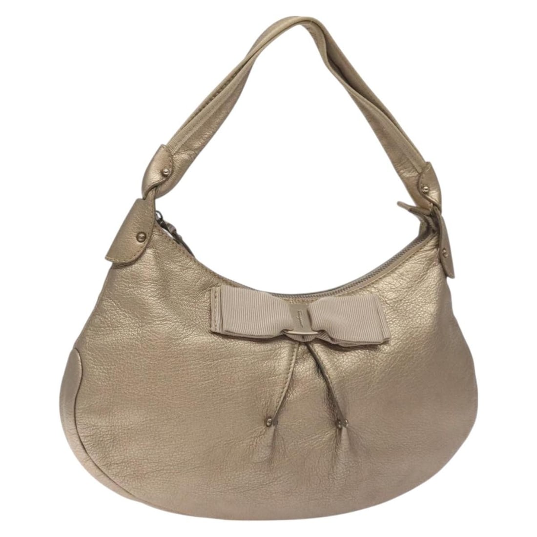 Salvatore Ferragamo Vala Gold Leather Shoulder Bag Italy Auth 130160: Salvatore Ferragamo Vala Gold Leather Shoulder Bag Italy Auth 130160 This Salvatore Ferragamo Vala Shoulder Bag is a stunning addition to any collection. Crafted from premium leather, this elegant bag