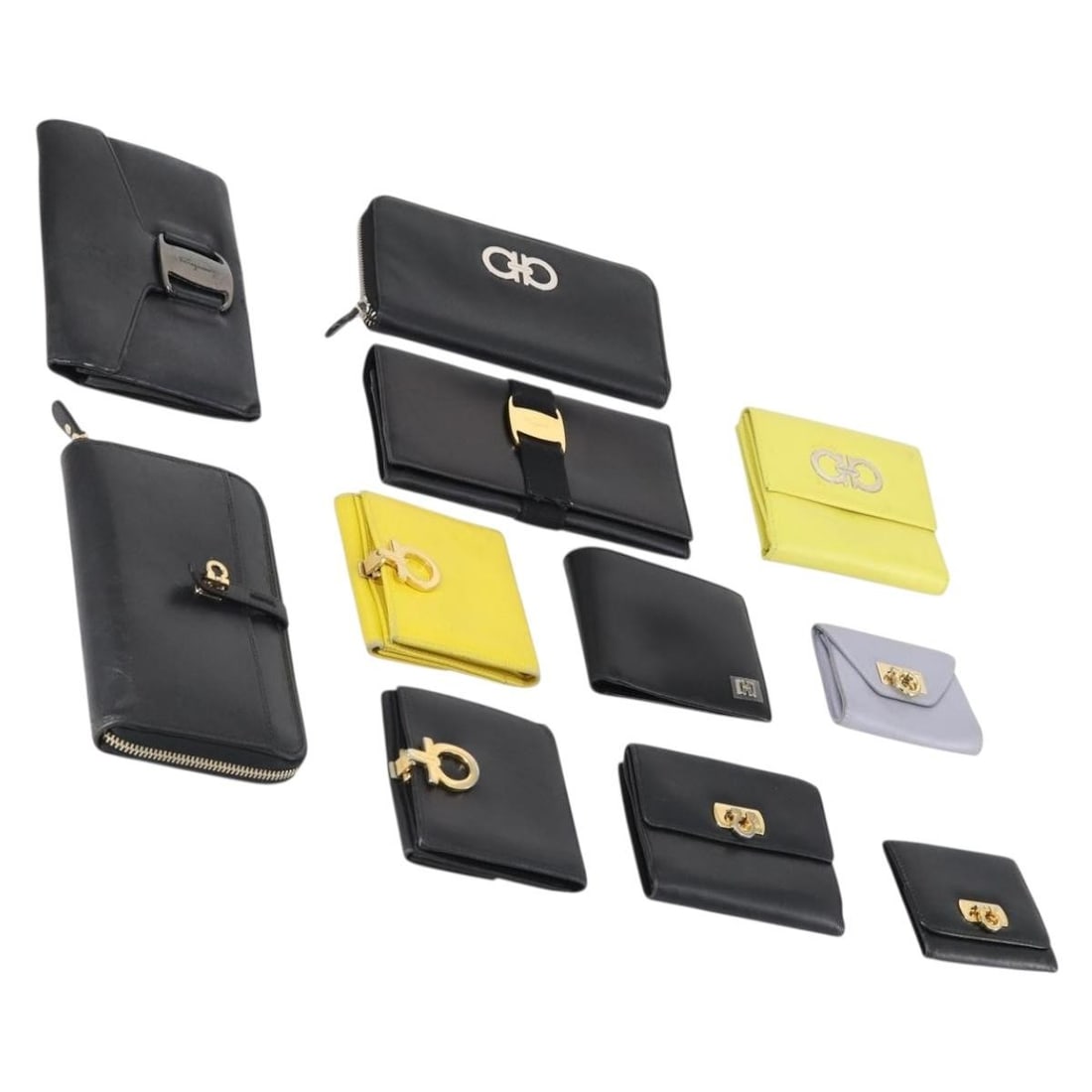 Salvatore Ferragamo Gancini Leather Wallet Set of 11 Black Yellow Auth: Salvatore Ferragamo Gancini Leather Wallet Set of 11 Black Yellow Auth Elevate your accessory collection with this Salvatore Ferragamo Gancini Wallet. Crafted from high-quality leather, this stylish w