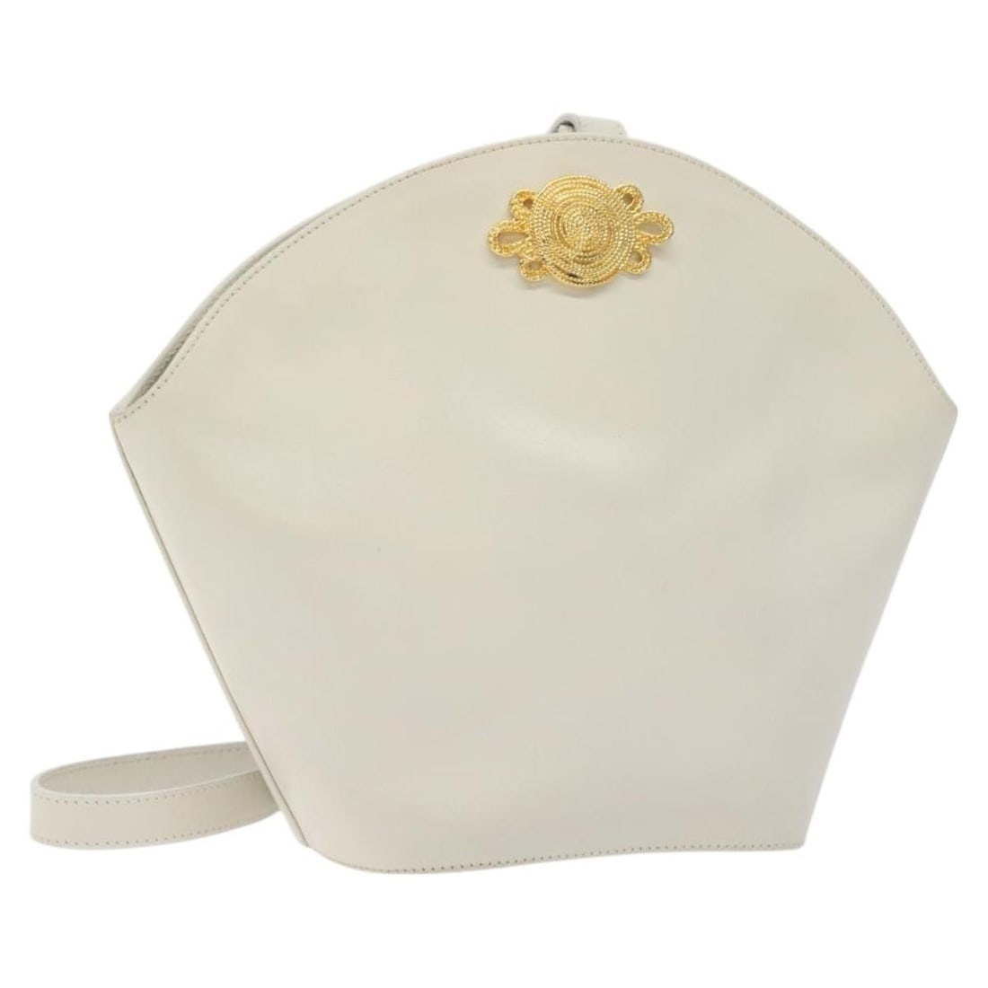 Salvatore Ferragamo White Gold Leather Shoulder Bag Auth BA3469: Salvatore Ferragamo White Gold Leather Shoulder Bag Auth BA3469 This stylish Salvatore Ferragamo shoulder bag is crafted from high-quality leather in a chic white and gold color combination. With a he