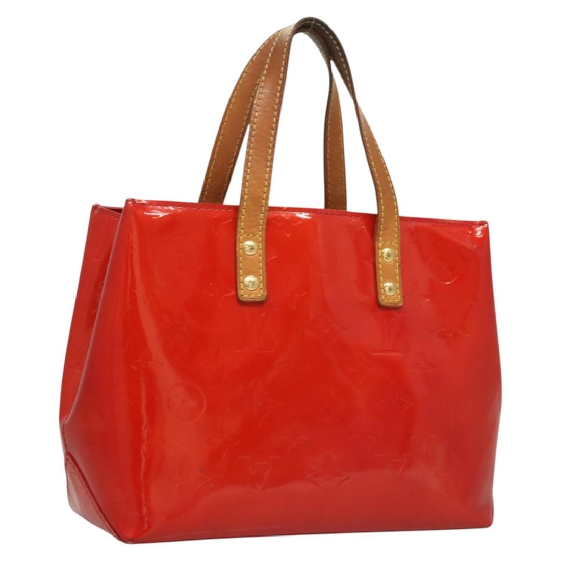 Red Monogram Vernis Reade PM Patent Leather Handbag by Louis Vuitton M91088: Red Monogram Vernis Reade PM Patent Leather Handbag by Louis Vuitton M91088 This Louis Vuitton Monogram Vernis Reade PM handbag features red patent leather with a monogram finish. The bag shows notabl