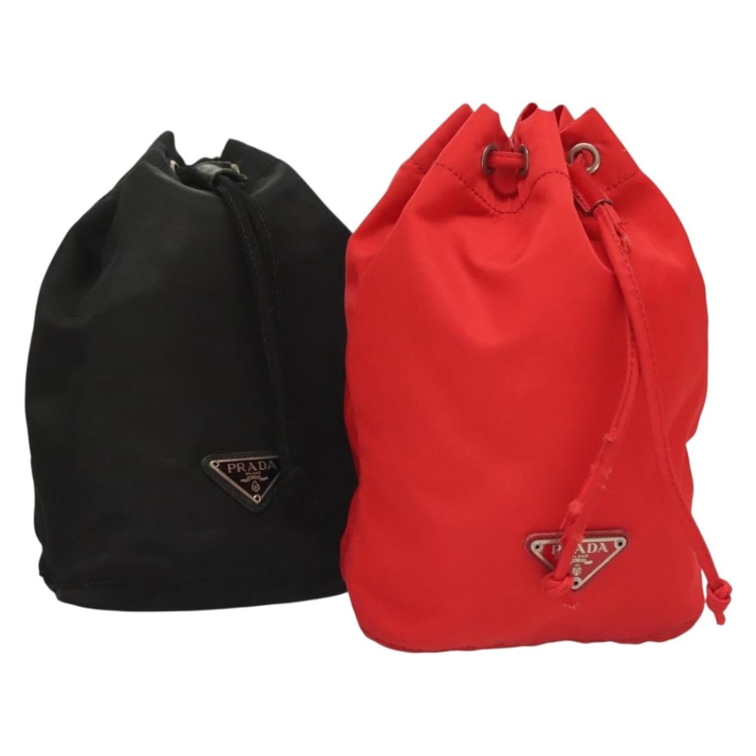 Authentic PRADA Red Black Nylon Pouch Set 2 pcs: Authentic PRADA Red Black Nylon Pouch Set 2 pcs This PRADA pouch set includes two stylish nylon pouches in a striking red and black color combination. Designed for practicality and fashion, these pouc