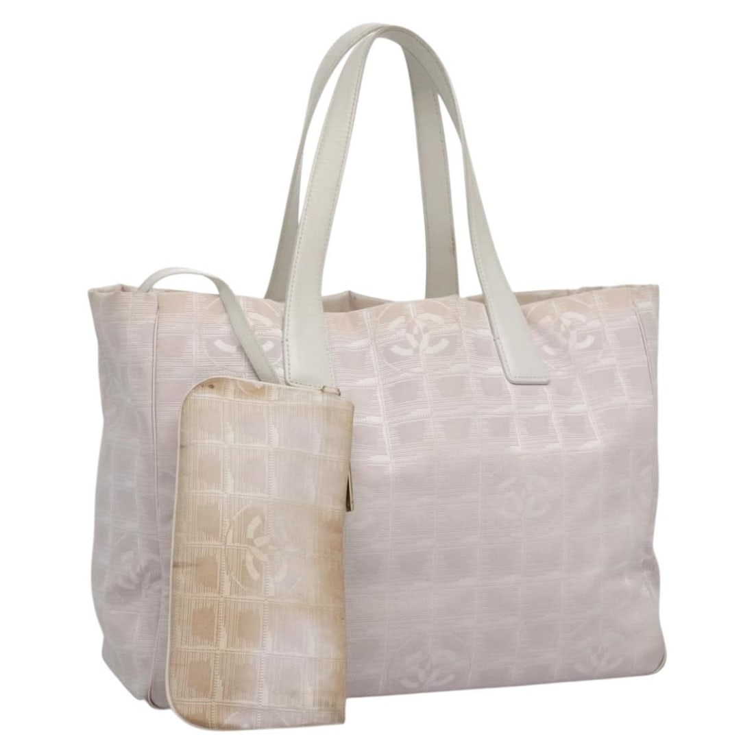 CHANEL New Travel Line Hand Bag Nylon Pink White Gold Auth Italy: CHANEL New Travel Line Hand Bag Nylon Pink White Gold Auth Italy This CHANEL New Travel Line Hand Bag is a stylish accessory crafted from durable nylon, featuring a chic combination of pink, white, an