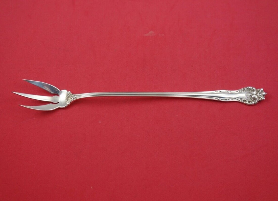 Mount Vernon Howard Queen Sterling Silver Lettuce Fork 8 7/8" Monogrammed (1 of 2)