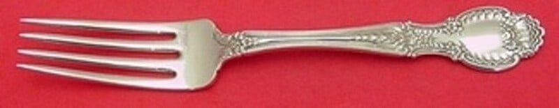 Tiffany & Co Richelieu Sterling Silver Dinner Fork 7.5 Inch: Tiffany & Co Richelieu Sterling Silver Dinner Fork 7.5 Inch Discover the elegance of the Richelieu pattern from Tiffany & Co. This exquisite dinner fork, measuring 7 1/2 inches, showcases the timeless