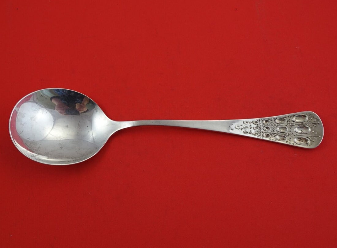 Rosenthal Romance Sterling Silver Berry Spoon 9.5 Inch Serving Spoon: Rosenthal Romance Sterling Silver Berry Spoon 9.5 Inch Serving Spoon Introducing the exquisite Romance by Rosenthal Sterling Silver Berry Spoon, measuring 9 1/2 inches. This elegant serving spoon feat