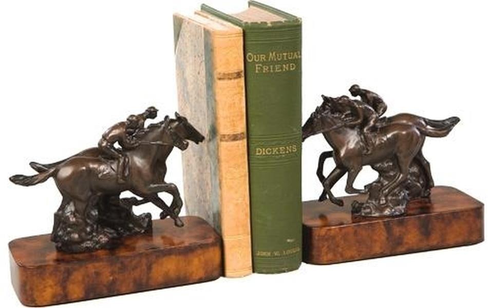 Chocolate Resin Horse Bookends Lodge Style Equestrian Decor (1 of 1)