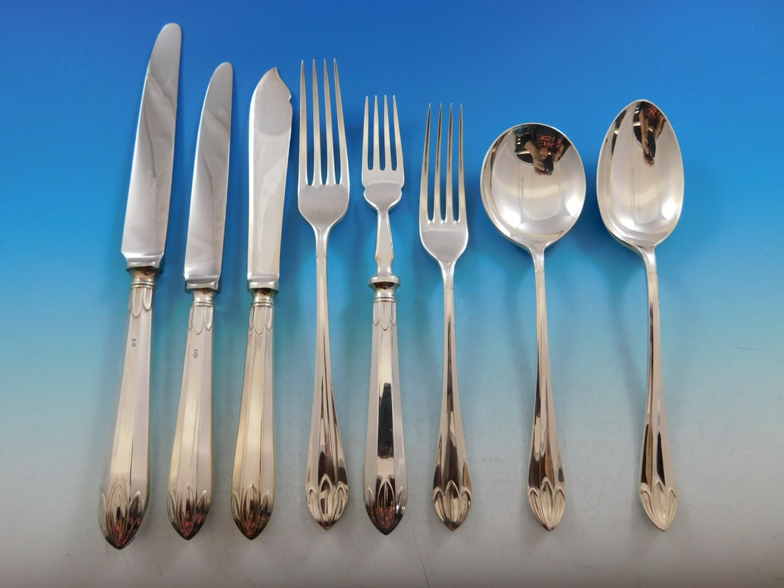 Mappin & Webb Lotus Sterling Silver Flatware Set 66 Pieces with Storage Chest: Mappin & Webb Lotus Sterling Silver Flatware Set 66 Pieces with Storage Chest Discover the exquisite Lotus pattern flatware set by Mappin & Webb, a distinguished name in British silverware with a lega