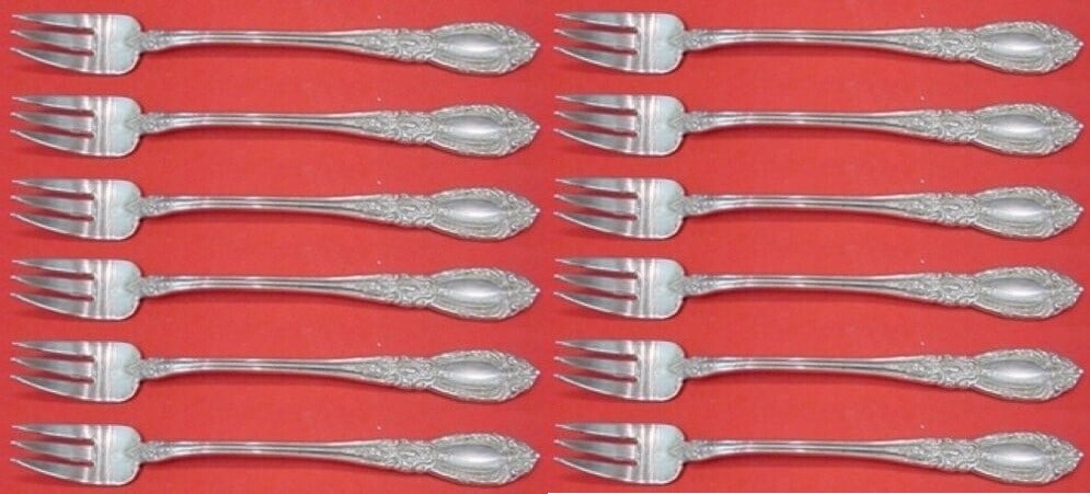 Towle King Richard Sterling Silver Cocktail Forks Set of 12 5 7/8 inches: Towle King Richard Sterling Silver Cocktail Forks Set of 12 5 7/8 inches Discover the elegance of the King Richard pattern by Towle with this exquisite set of 12 sterling silver cocktail oyster forks.
