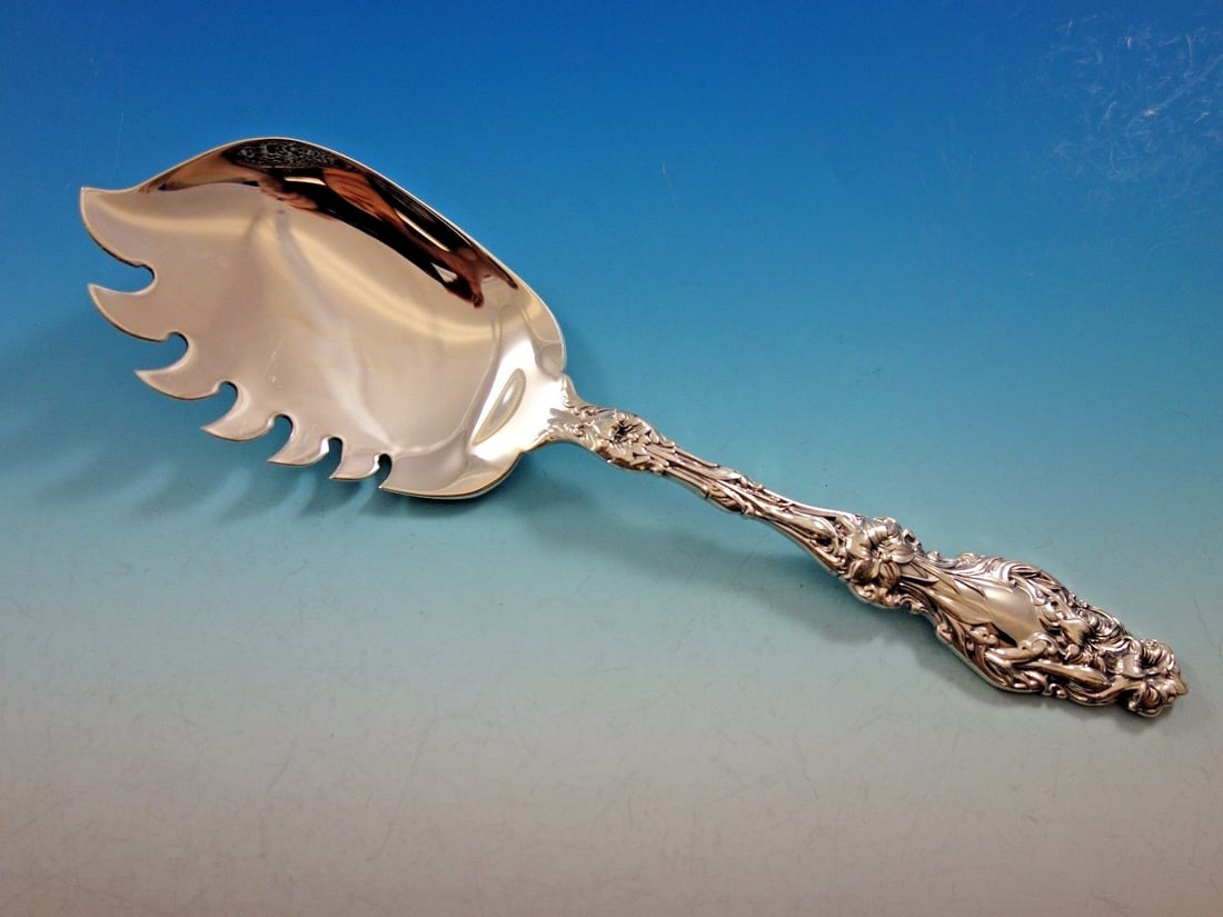 Whiting Sterling Silver Lily Macaroni Server 9.25 Inches (1 of 4)
