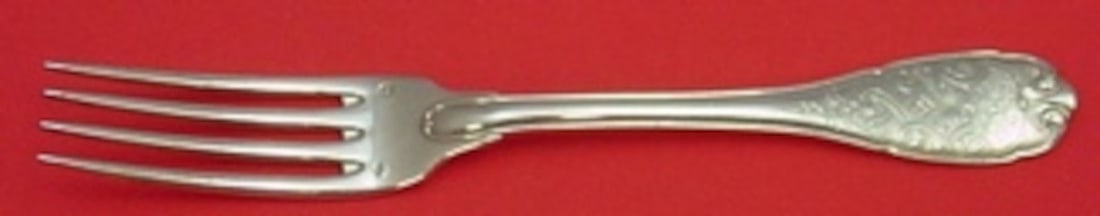 French Sterling Silver Elysee Pattern Dinner Fork by Puiforcat 8 1/8 Inch: French Sterling Silver Elysee Pattern Dinner Fork by Puiforcat 8 1/8 Inch This French sterling silver dinner fork is crafted in the Elysee pattern by Puiforcat. Measuring 8 1/8 inches, it features cla