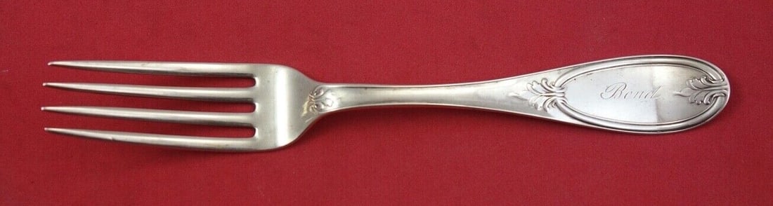 Olive Pattern Sterling Silver Fork by Wilson McCrew 6 7/8 inches: Olive Pattern Sterling Silver Fork by Wilson McCrew 6 7/8 inches This exquisite Olive pattern fork is crafted from sterling silver, showcasing the artistry of various makers, including Wilson McCrew a