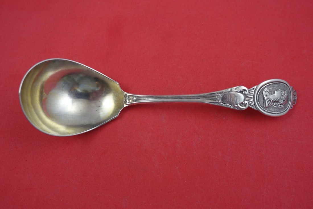 John L Westervelt Medallion Sterling Silver Gravy Ladle 8 Inch (1 of 2)