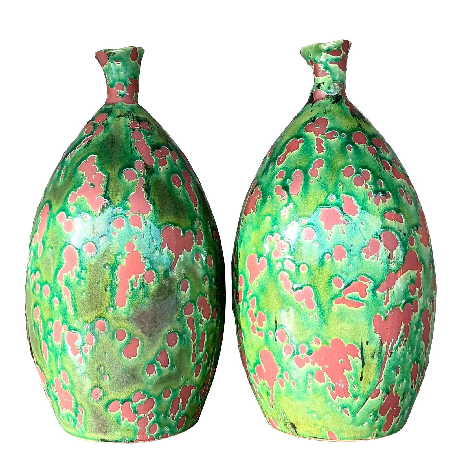 Pair of Vintage Boho Green Glazed Ceramic Vases: Pair of Vintage Boho Green Glazed Ceramic Vases Enhance your home decor with this exquisite pair of Vintage Boho Glazed Ceramic Vases. Each vase showcases a rich, hand-applied glaze that accentuates i