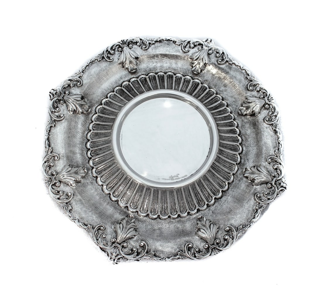 Handcrafted 925 Sterling Silver Leaf Applique Decorative Round Tray from Turkey (1 of 5)