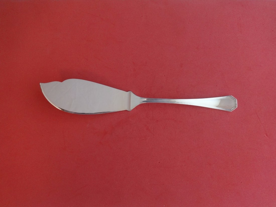 Calegaro Ottagonale Sterling Silver Fish Server 10 5/8 Inches: Calegaro Ottagonale Sterling Silver Fish Server 10 5/8 Inches Elegant and functional, this fish server is crafted from high-quality sterling silver in the classic Ottagonale pattern by Calegaro, Italy