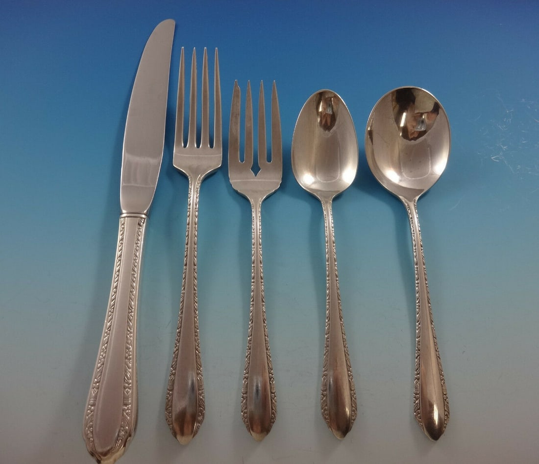 Royal Crest Wild Flower Sterling Silver Flatware Set 41 Pieces with Bonus Storage Chest (1 of 7)