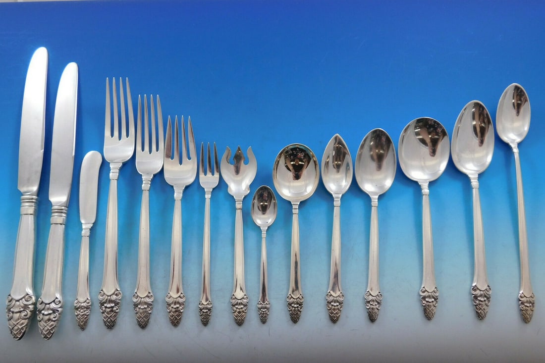 Gorham Sovereign Old Sterling Silver Flatware Set 138 Pieces for 12 (1 of 9)