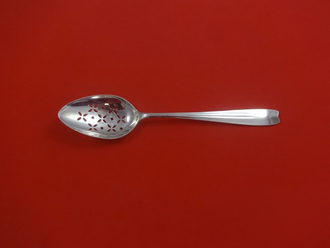 Tiffany & Co Cordis Sterling Silver Pierced Serving Spoon 8.5": Tiffany & Co Cordis Sterling Silver Pierced Serving Spoon 8.5" This exquisite serving spoon is part of the Cordis pattern by Tiffany & Co., crafted from high-quality sterling silver. Measuring 8 1/2 i