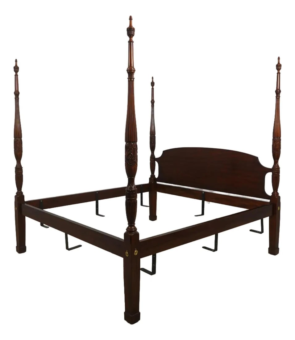 Henkel Harris Mahogany King Size Chippendale Rice Carved Poster Bed (1 of 10)