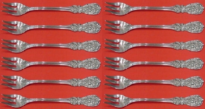 Set of 12 Reed & Barton Francis I Sterling Silver Cocktail Forks: Set of 12 Reed & Barton Francis I Sterling Silver Cocktail Forks Enhance your dining experience with this exquisite set of 12 cocktail oyster forks from the renowned pattern Francis I by Reed & Barton