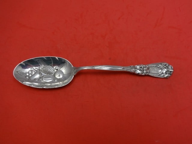 Durgin Iris Sterling Silver Berry Spoon Hand-Chased Fruit 8 1/4" (1 of 1)