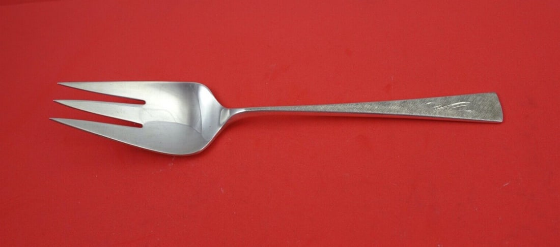 Reed & Barton Da Vinci Engraved Sterling Silver Cold Meat Fork 8.25" (1 of 2)