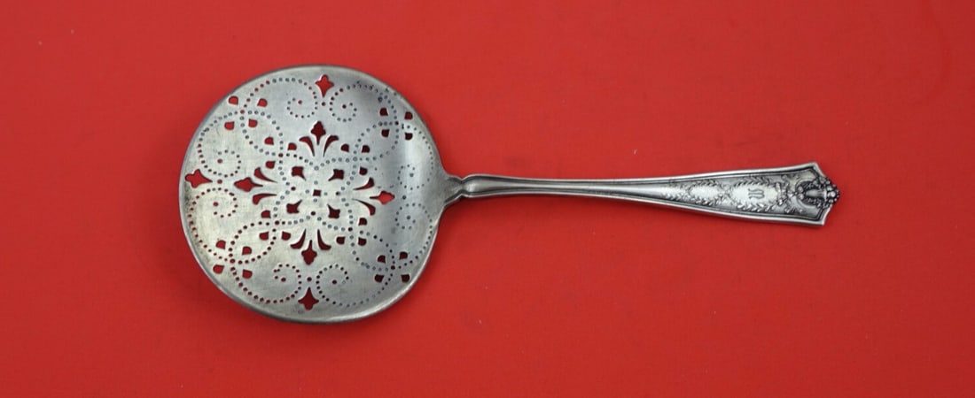 Tiffany & Co Winthrop Sterling Silver Tomato Server 7 7/8 inch (1 of 2)