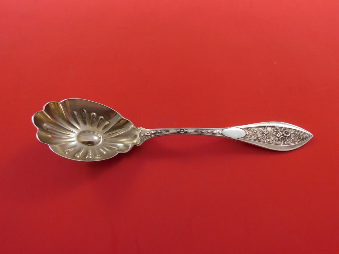 Shiebler Montezuma Sterling Silver Preserve Spoon Goldwashed Fluted 7 1/4" (1 of 2)