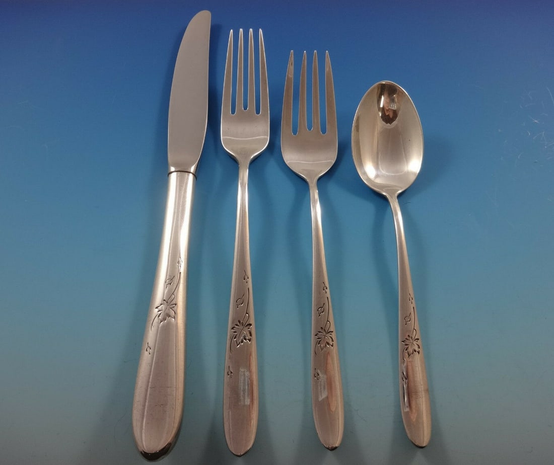 Reed & Barton Autumn Leaves Sterling Silver Flatware Set 32 Pieces with Storage Chest: Reed & Barton Autumn Leaves Sterling Silver Flatware Set 32 Pieces with Storage Chest Enhance your dining experience with this exquisite 32-piece flatware set, featuring the elegant Autumn Leaves patt