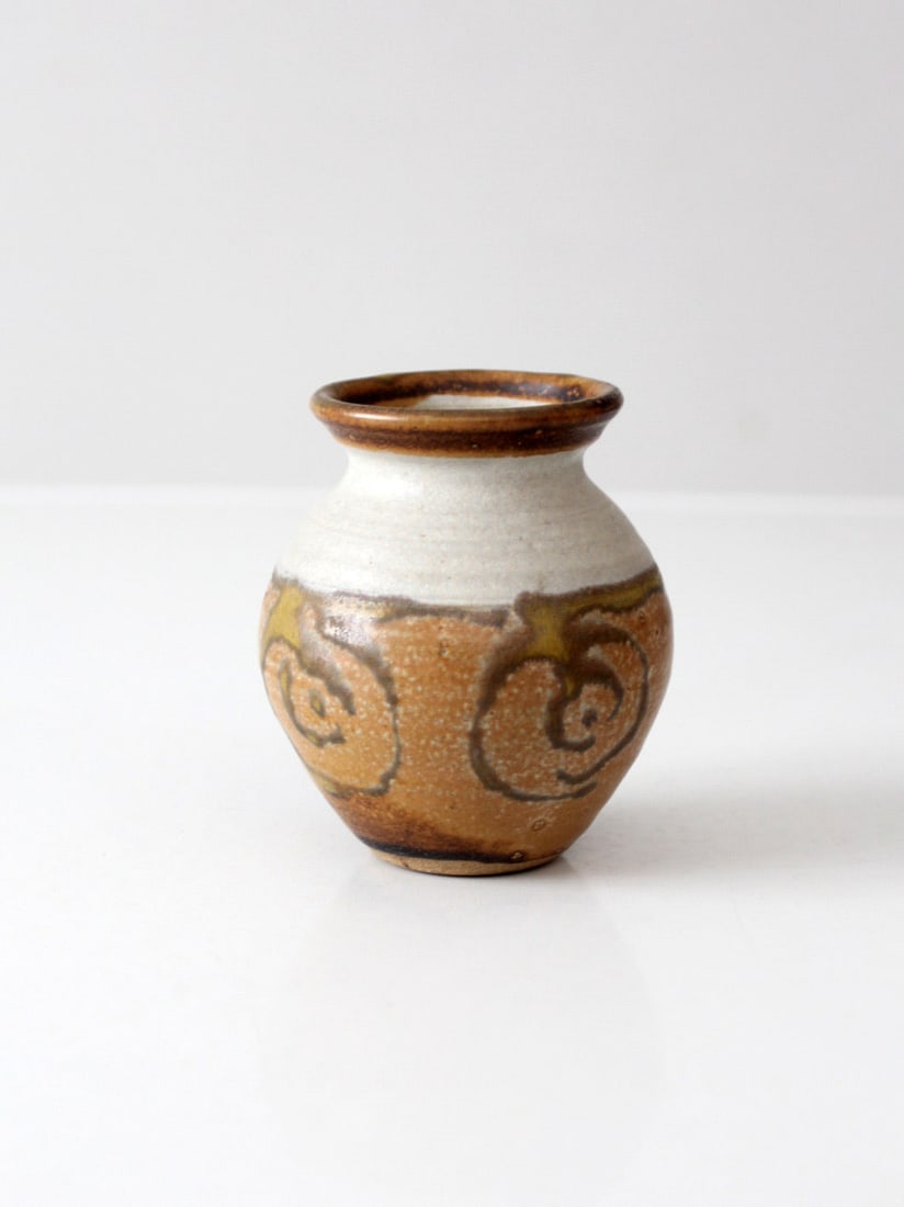 Vintage Mid-Century Bonnie Staffel Ceramic Vase with Spiral Motifs (1 of 8)