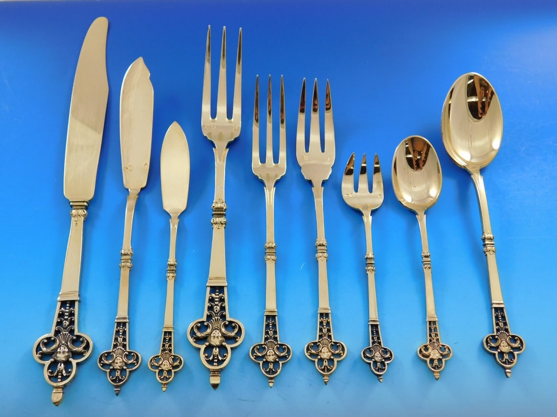 Christofle Renaissance Vermeil 950 Silver Flatware Set 147 Pieces with Storage Chest: Christofle Renaissance Vermeil 950 Silver Flatware Set 147 Pieces with Storage Chest Experience the elegance of the Renaissance flatware service set by Christofle, a prestigious French silversmith ren