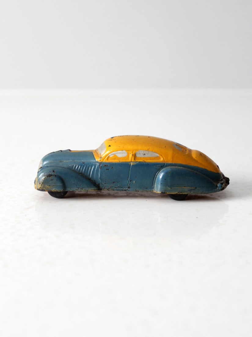 1930s Vintage Sun Rubber Company Art Deco Toy Car Sky Blue (1 of 13)