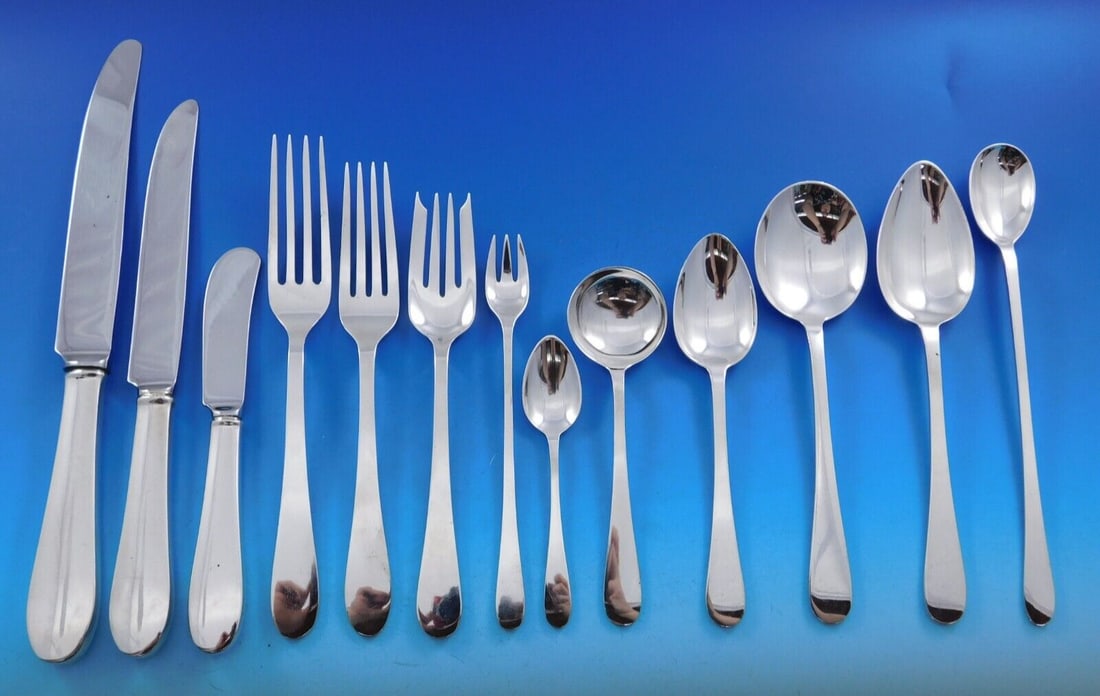 Tiffany & Co Salem Sterling Silver Flatware Set for 12 - 176 Pieces: Tiffany & Co Salem Sterling Silver Flatware Set for 12 - 176 Pieces Presenting the exquisite Salem flatware set by Tiffany & Co., a stunning collection crafted from high-quality sterling silver. This