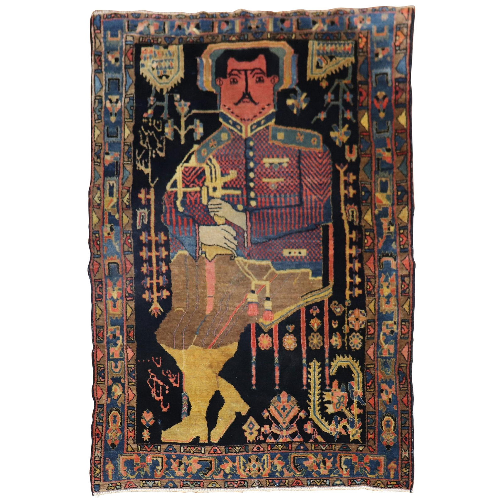 Mid-20th Century Persian Kurdish Rug Colonel Mohammad Tagi-Khan Wool Hand-Woven: Mid-20th Century Persian Kurdish Rug Colonel Mohammad Tagi-Khan Wool Hand-Woven This exquisite mid-20th century Persian Kurdish rug features a detailed depiction of Colonel Mohammad Taqi-Khan Pessian,