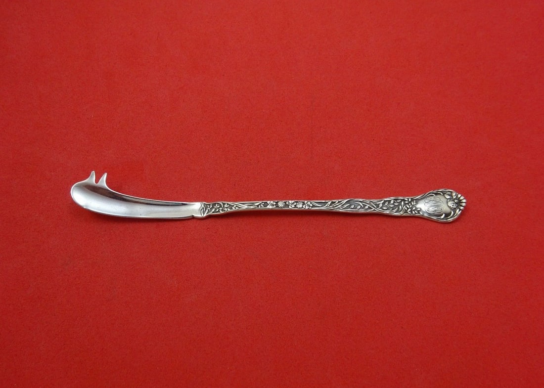 Gorham Meadow Rose Sterling Silver Cheese Knife with Pick 6": Gorham Meadow Rose Sterling Silver Cheese Knife with Pick 6" This elegant cheese knife is part of the Meadow Rose pattern by Gorham, showcasing a beautiful design inspired by the natural elements of m